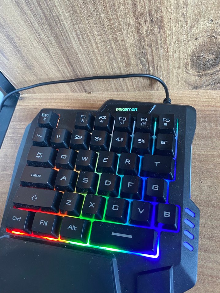 RGB Aydınlatmalı Tek El Mekanik Klavye - Görsel 4