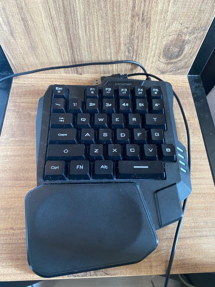 RGB Aydınlatmalı Tek El Mekanik Klavye - Görsel 5