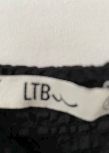 LTB Mavi ve siyah V Yaka Kısa Kollu Bluz