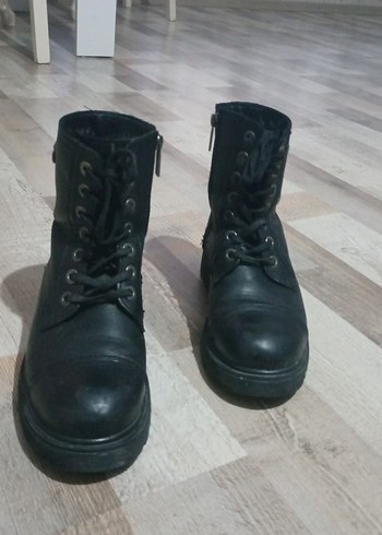 Siyah Deri Biker Kadın Botları - Görsel 2