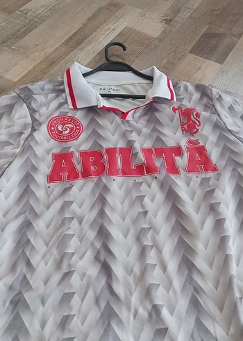 Gri V-Yaka Kısa Kollu Erkek Tişört - Görsel 3