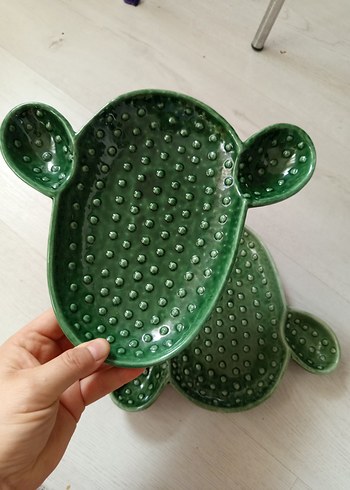 Kaktüs Desenli Yeşil Seramik Tabaklar - Görsel 2
