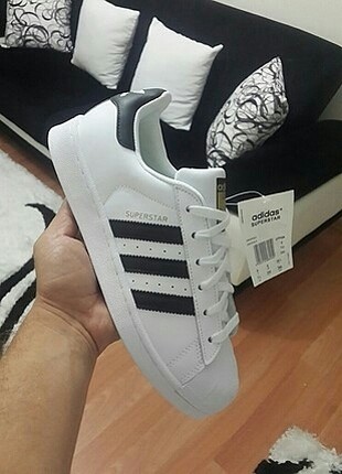 ADİDAS SÜPERSTAR 