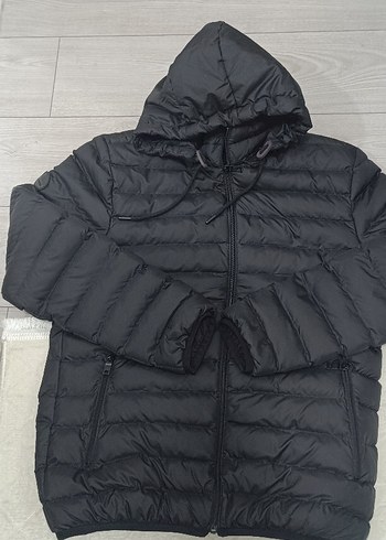 Siyah Kapüşonlu Erkek Mont kalın - Görsel 8