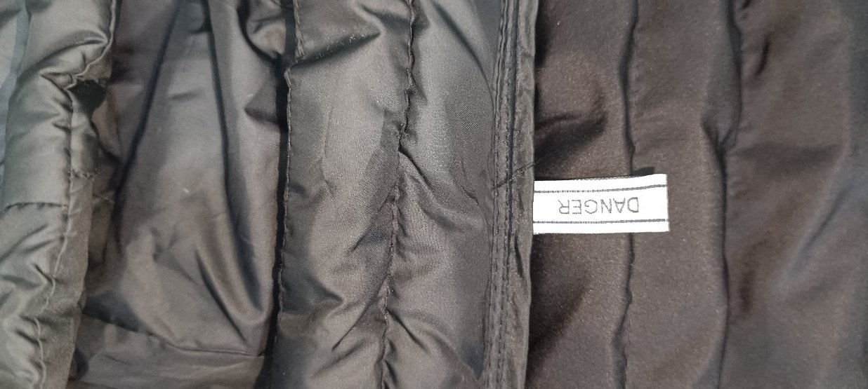 Siyah Kapüşonlu Erkek Mont kalın - Görsel 5