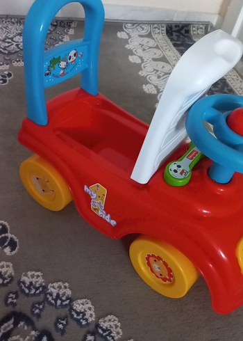 Renkli Kırmızı Oyuncak Araba - Görsel 3