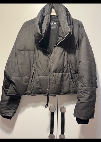 Zara Gri Kısa Fermuarlı Kadın mont