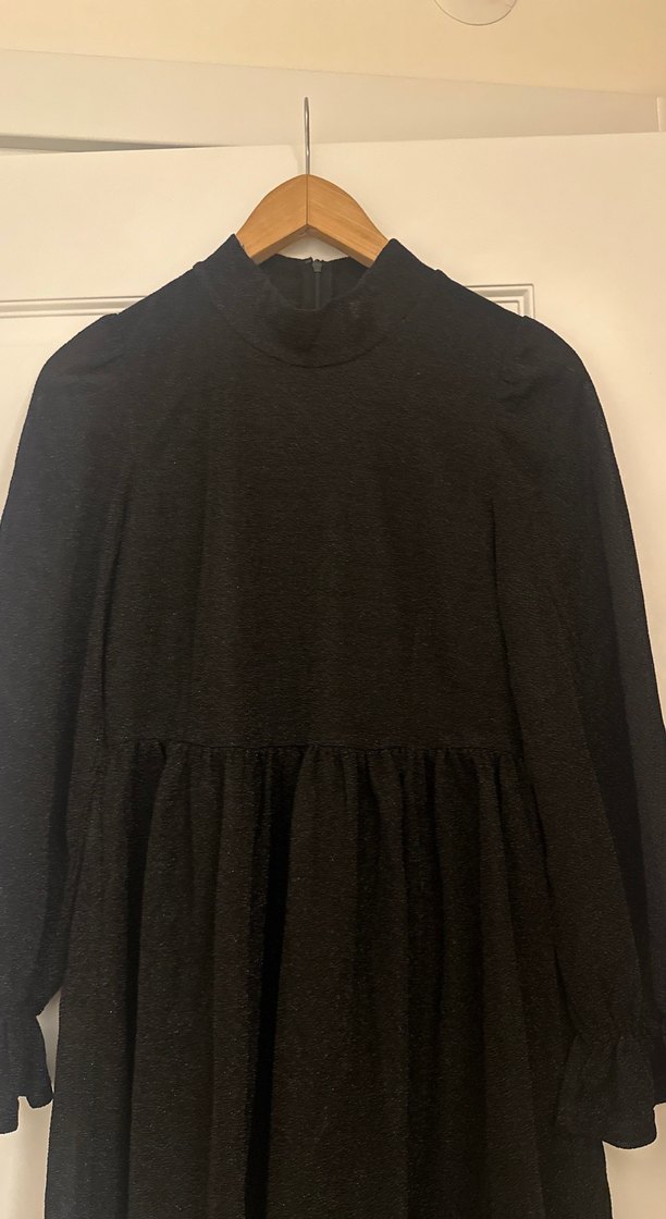 Siyah Uzun Kollu Volanlı Midi Elbise - Görsel 2