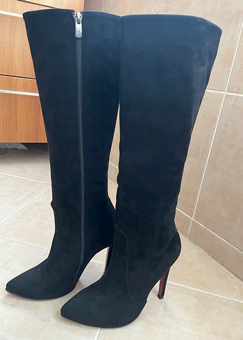 Siyah Süet Dizüstü İnce Topuklu Çizme - Görsel 3