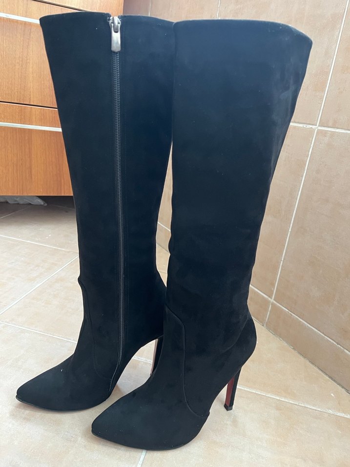 Siyah Süet Dizüstü İnce Topuklu Çizme - Görsel 3