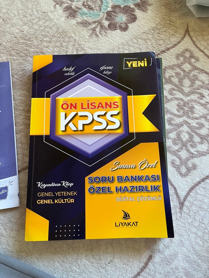 Ön Lisans KPSS Konu Anlatımı Özel Hazırlık Kitabı - Görsel 2