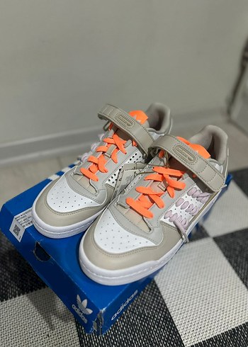 Adidas Forumlow Beyaz Turuncu Bağcıklı Spor Ayakkabı - Görsel 2