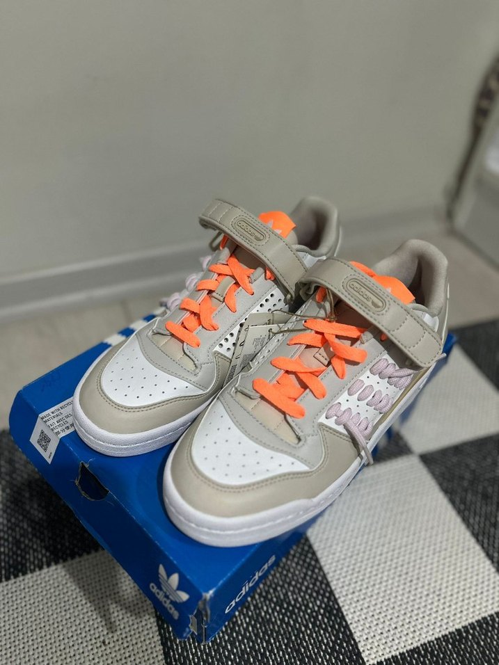 Adidas Forumlow Beyaz Turuncu Bağcıklı Spor Ayakkabı - Görsel 2