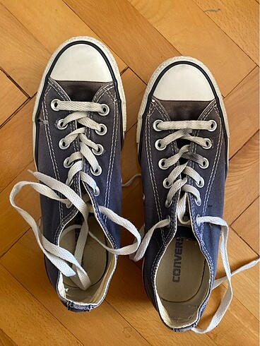 37 Beden mavi Renk Converse Ayakkabı