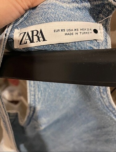 xs Beden Zara sırt dekolteli kot üst