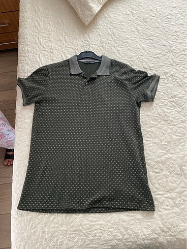 Polo yaka tişört