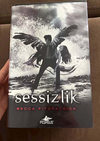 Beden Renk Becca Fitzpatrick Hush Hush Serisi 4 Kitap