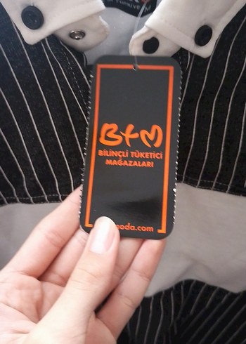 Düğmeli Kısa Kollu Erkek Gömlek - Görsel 3