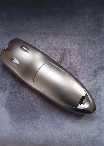 Kırmızı Beyaz Uydu Alıcısı Kumandası - Görsel 2