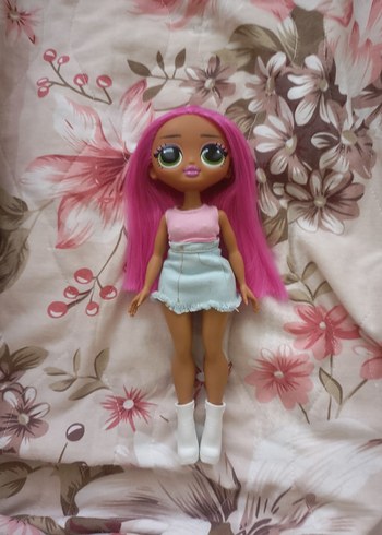 Diğer Lol omg City Babe Büyük gözlü pembe saçlı oyuncak bebek