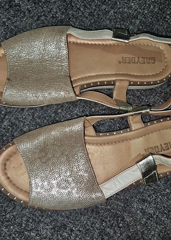 Camel-gold Hakiki Deri Dolgu Kadın Sandalet