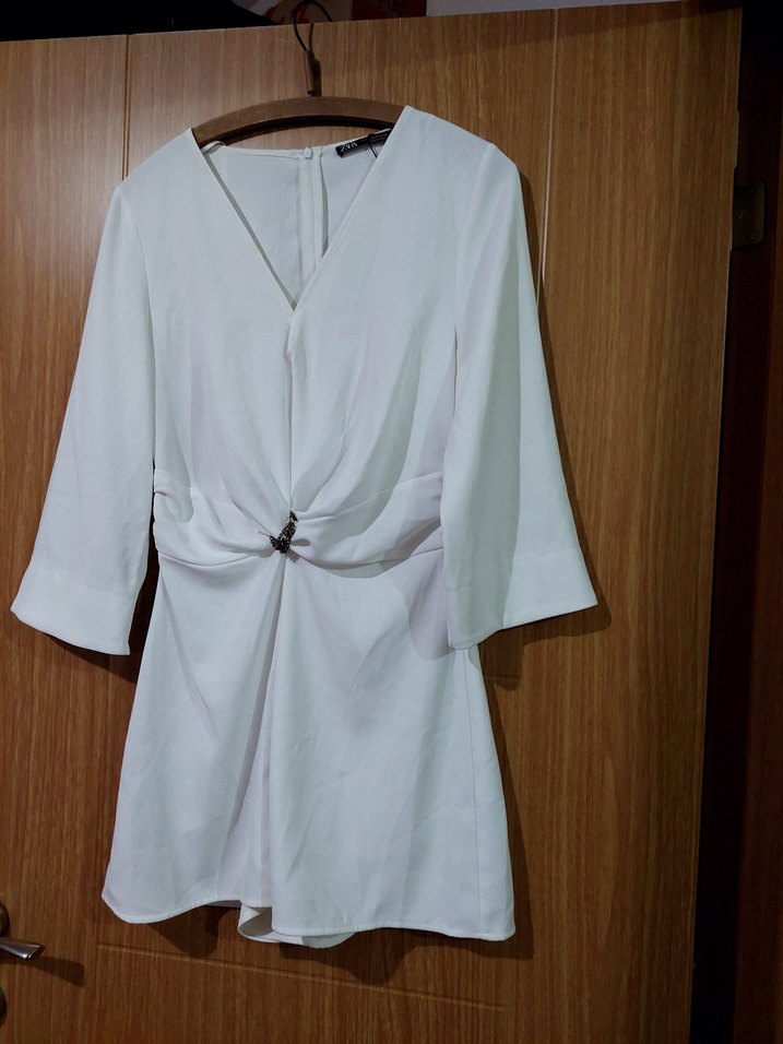 Beyaz Kemerli Mini Kadın Tulum - Görsel 3