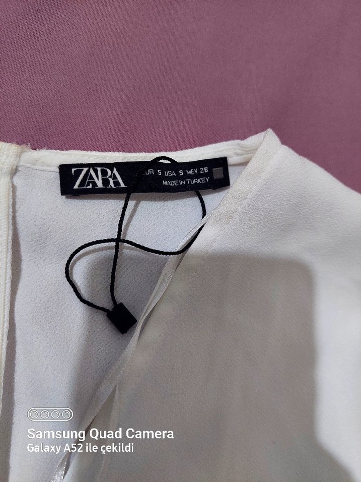 Beyaz Kemerli Mini Kadın Tulum - Görsel 2