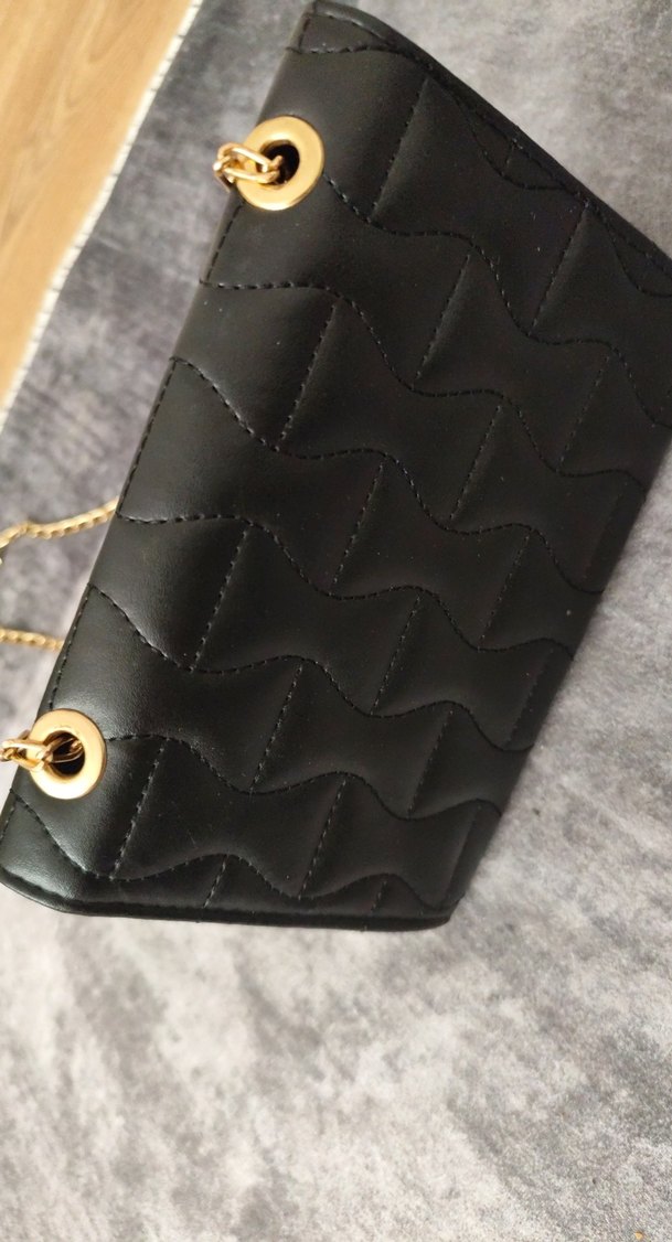 Altın Zincir Detaylı Siyah Biker Çanta - Görsel 5