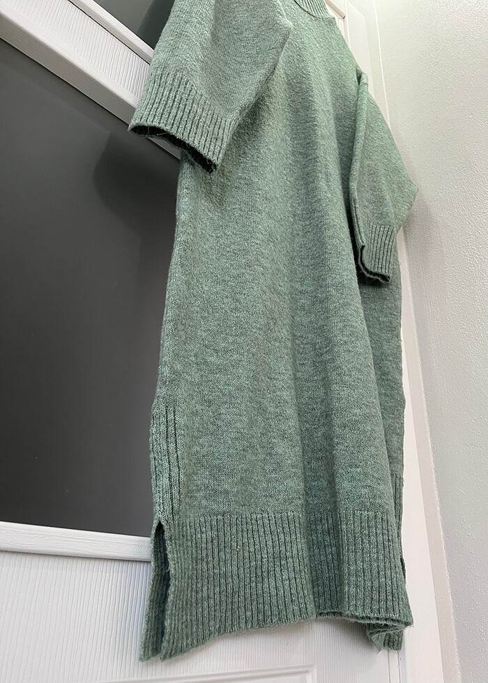 Yeşil Triko kuşaklı elbise - Görsel 4