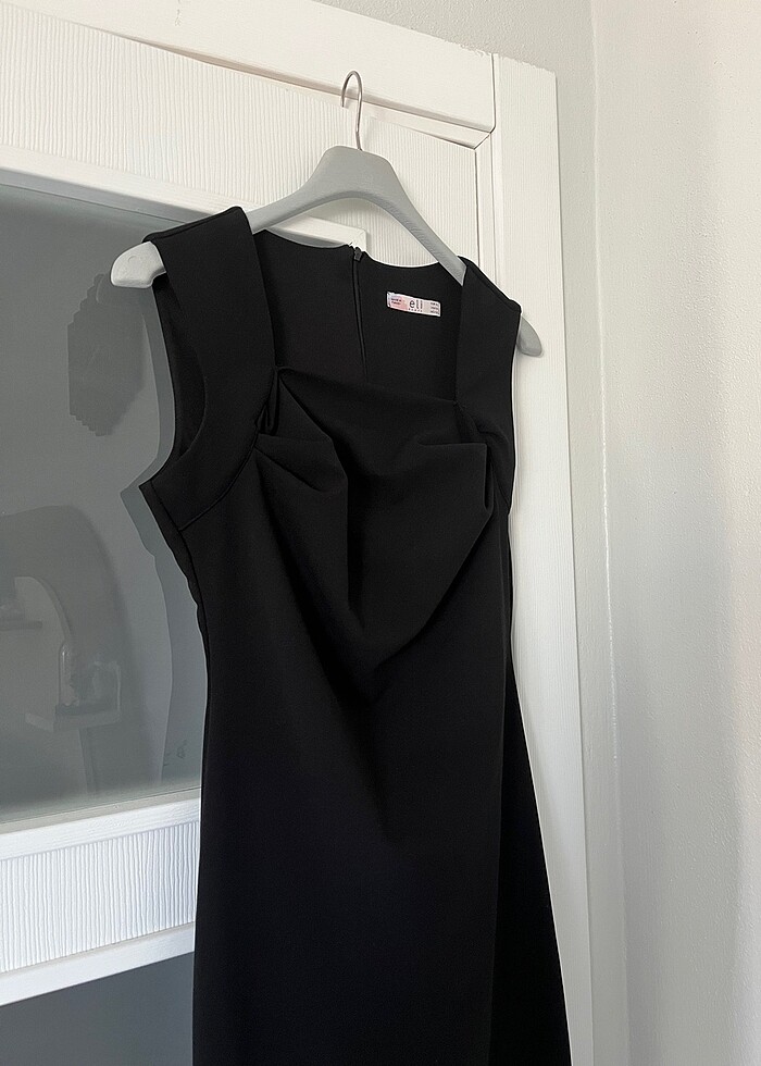 Siyah düz elbise - Görsel 3