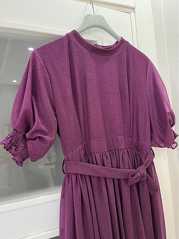 Simli kuşaklı elbise - Görsel 3