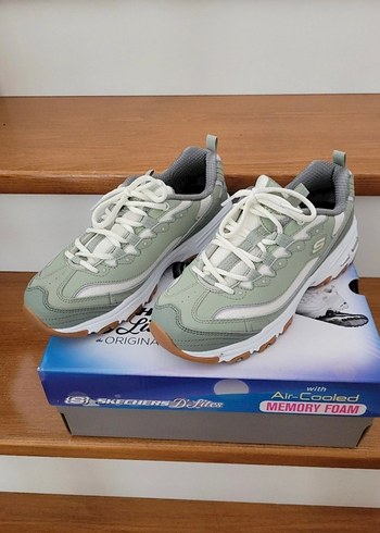 Skechers D'Lites Spor Ayakkabı
