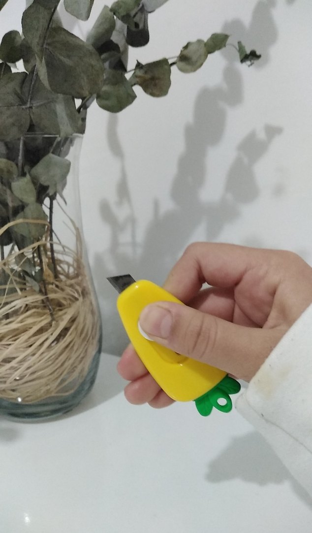 Sarı havuç falçata (mini maket bıçağı) - Görsel 3