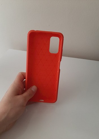 Kırmızı Parlak Street Wear Telefon Kılıfı - Görsel 2