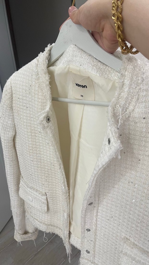 Beyaz kısa kadın ceket - Görsel 2