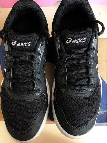 37 Beden siyah Renk Asics kadın salon ayakkabısı