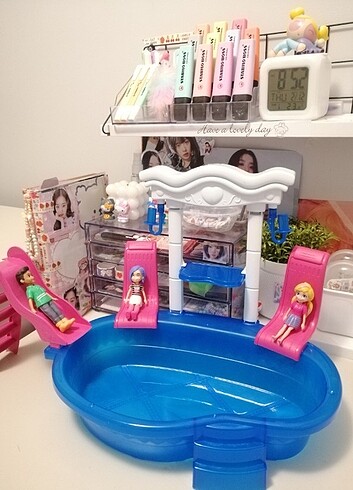 barbie bebek havuzu erkek polly pocket bebek