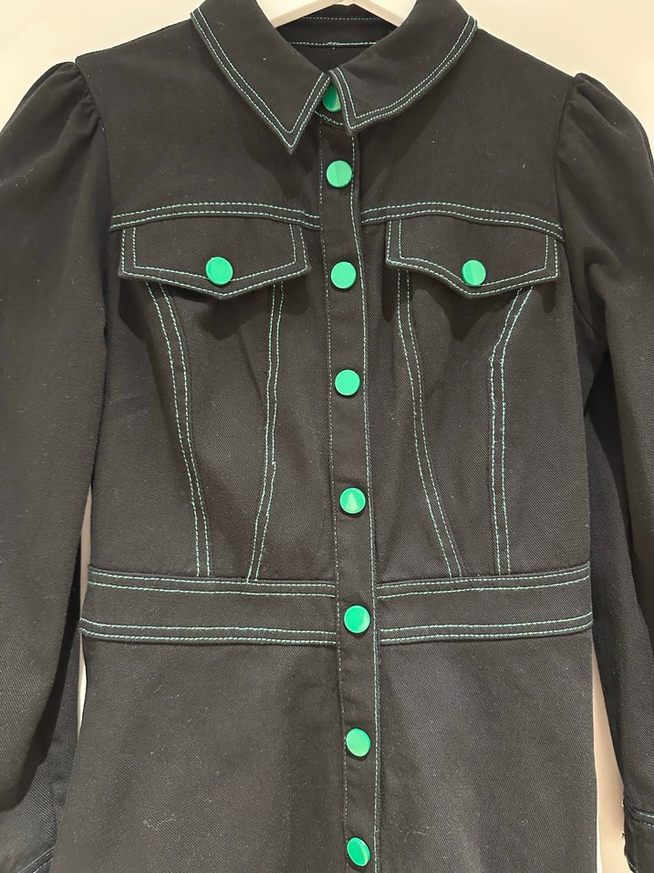 Düğmeli Siyah Kısa Denim Elbise - Görsel 2