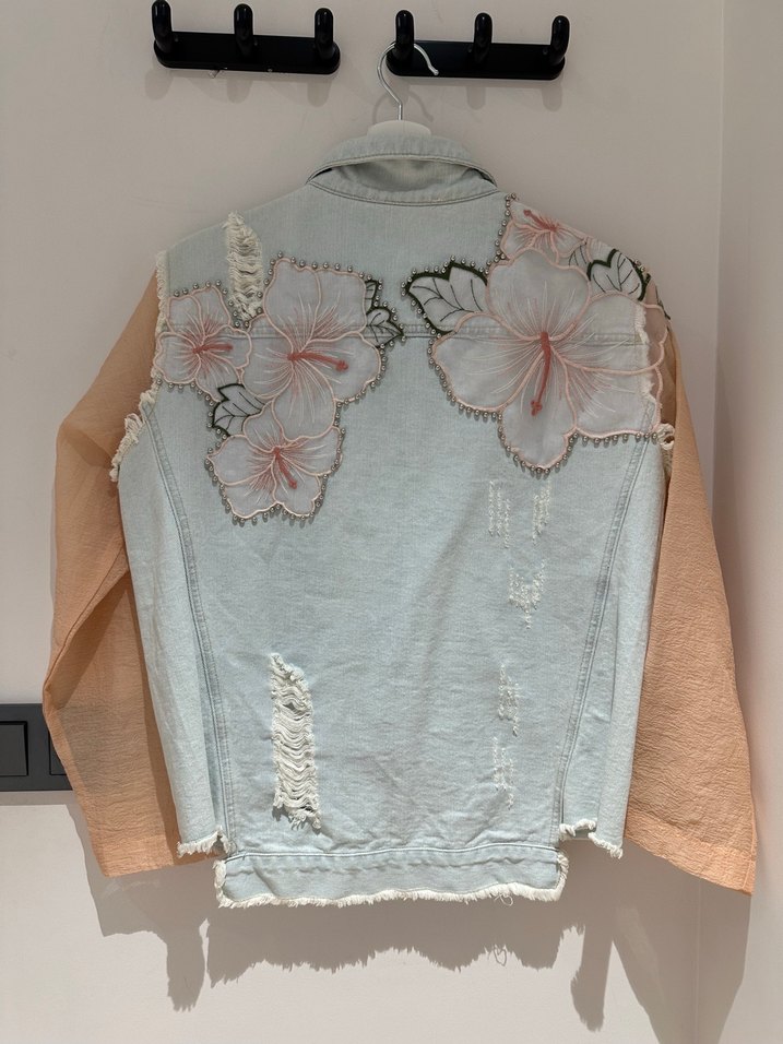 Nakışlı Kadın Bej Denim Ceket - Görsel 3