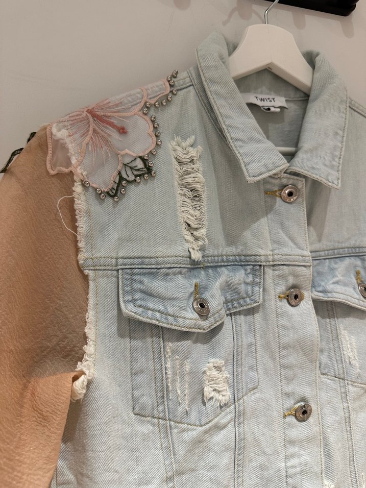 Nakışlı Kadın Bej Denim Ceket - Görsel 2