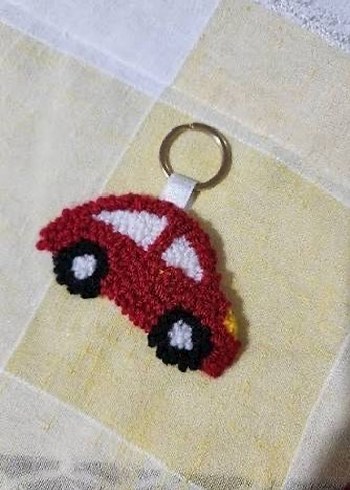 Birbirinden renkli anahtarlıklar - Görsel 2