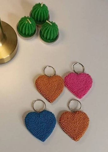 Birbirinden renkli anahtarlıklar - Görsel 5