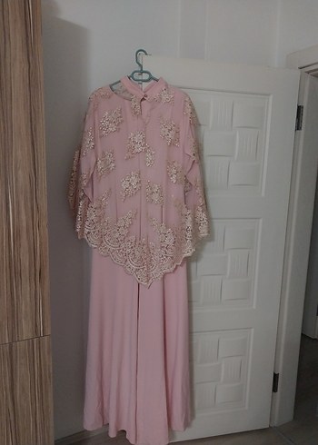Diğer Dantel İşlemeli Pembe Uzun Abiye Elbise