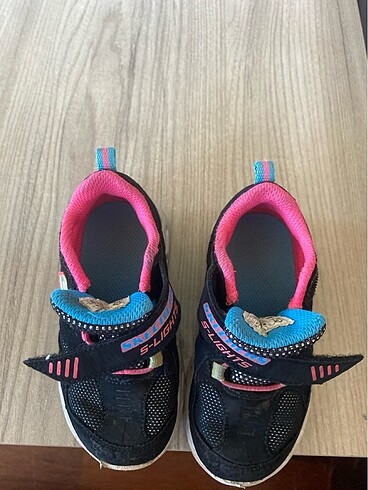 24 Beden Sketchers 24 numara ışıklı spor ayakkabı