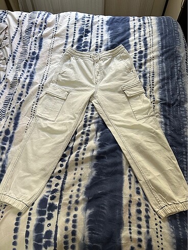 Pull and Bear pantolon
