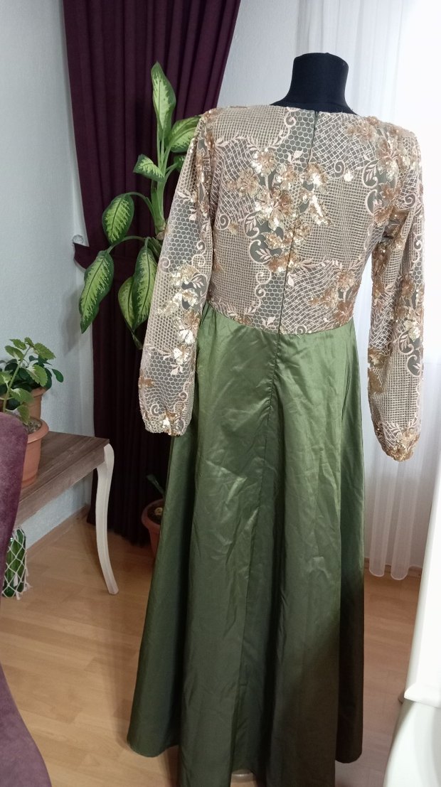 Nakışlı Uzun Kollu Kadın Abiye Elbise - Görsel 4