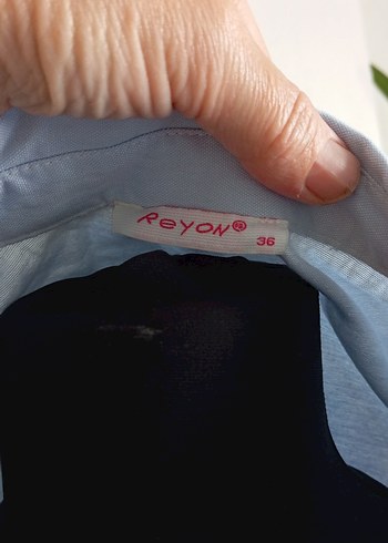 Düğmeli Mavi Keten Kadın Gömlek - Görsel 5