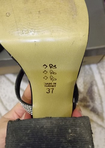 Siyah Platform Topuklu Kadın Ayakkabı - Görsel 4