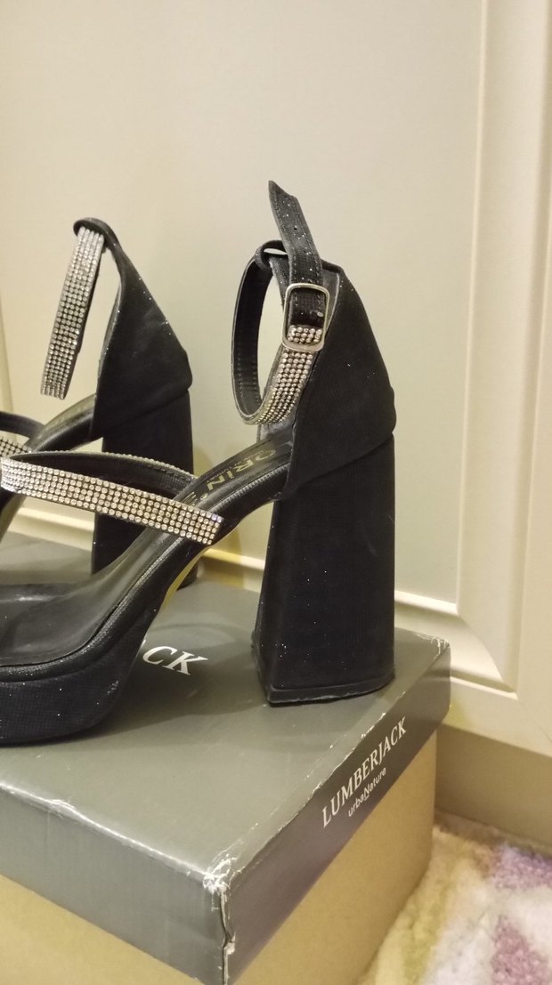 Siyah Platform Topuklu Kadın Ayakkabı - Görsel 3