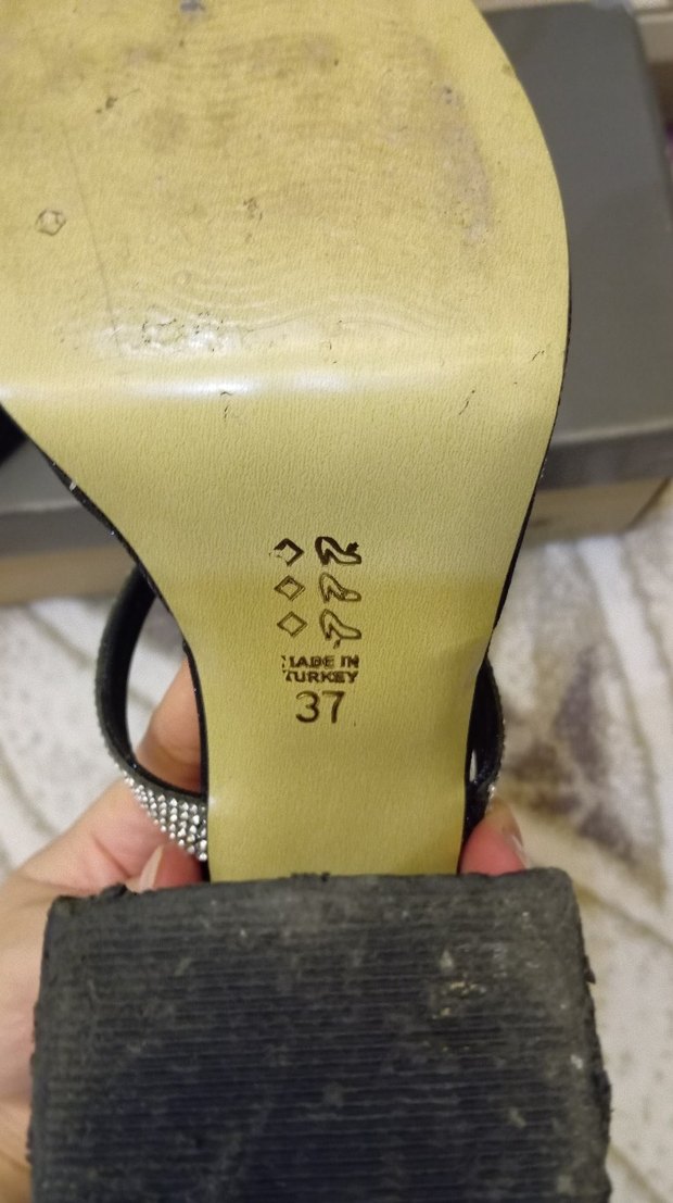 Siyah Platform Topuklu Kadın Ayakkabı - Görsel 4